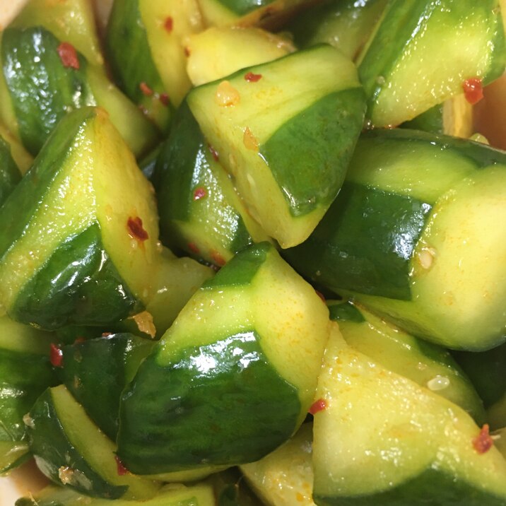 ニンニク生姜が効いた ピリ辛きゅうり レシピ 作り方 By ほっこり 小町 楽天レシピ ニンニク生姜が効いた ピリ辛きゅうり レシピ 作り方 By ほっこり 小町 楽天レシピ